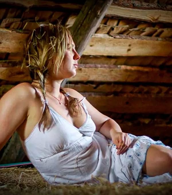 Лена хотела сделать сюрприз мужу, но сюрприз ждал её саму