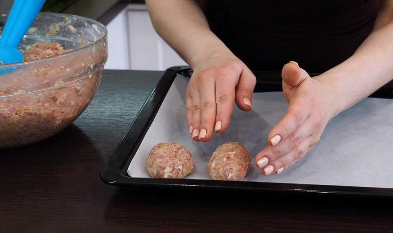 як приготувати котлети в духовці