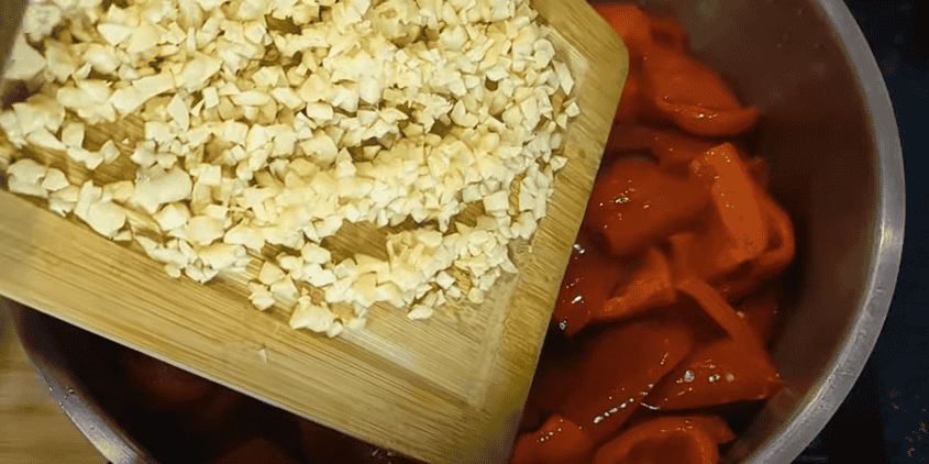 Болгарский перец на зиму в сладкой заливке: Быстрый рецепт маринования.